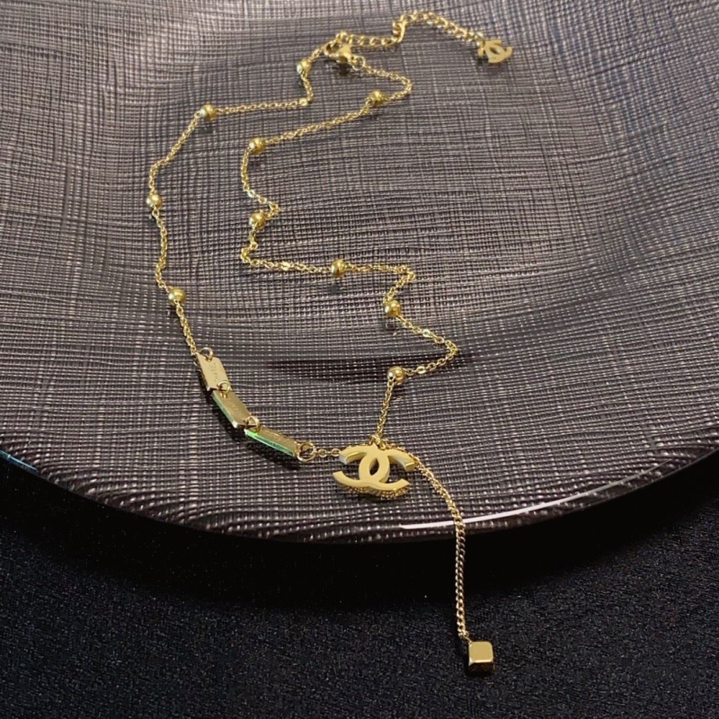 Ch**el necklaces